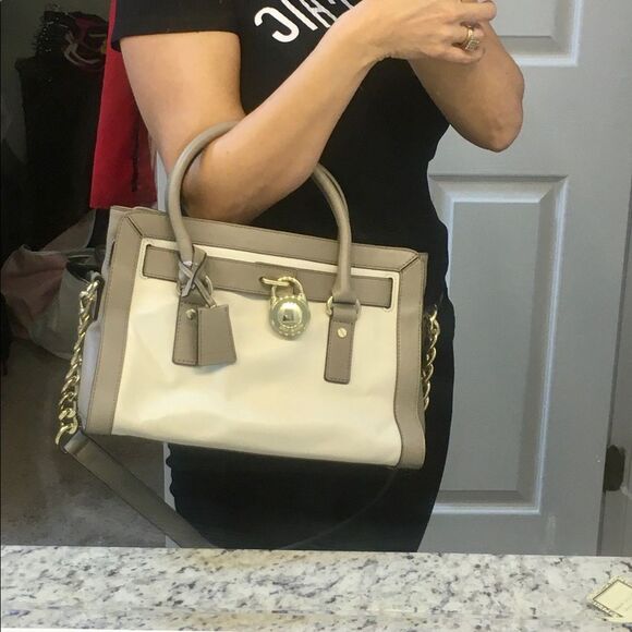 Genuine Michael Kors Hamilton Satchel Tote Taupe/Beige handbag shoulder bag - Picture 2 of 8